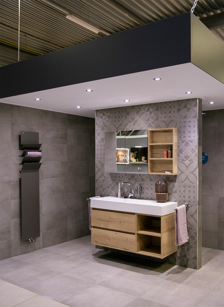 tegeloutlet-showroom-lea-ceramiche-district-route-30x30-30x60-60x60-primabad-blend-hansgrohe-talis-spiegelkast-primabad