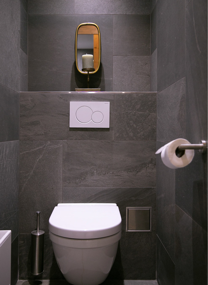 tegeloutlet-showroom-emil-ceramica-vloertegel-tracce-dark-grey-duravit-starck-wandcloset-looox-rollbox-geesa-nemox-closetrolhouder